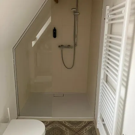 Hiestands Gaestehaus - Weingut & Hofbrennerei Casa de hóspedes 3*