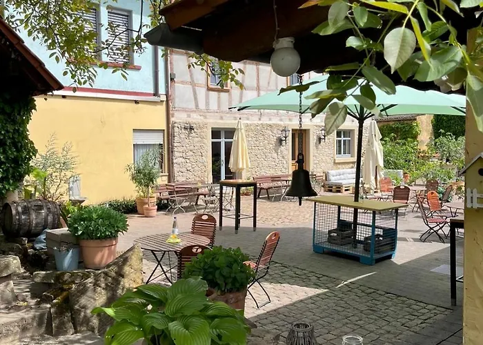 Hiestand's Gaestehaus - Weingut & Hofbrennerei Guntersblum