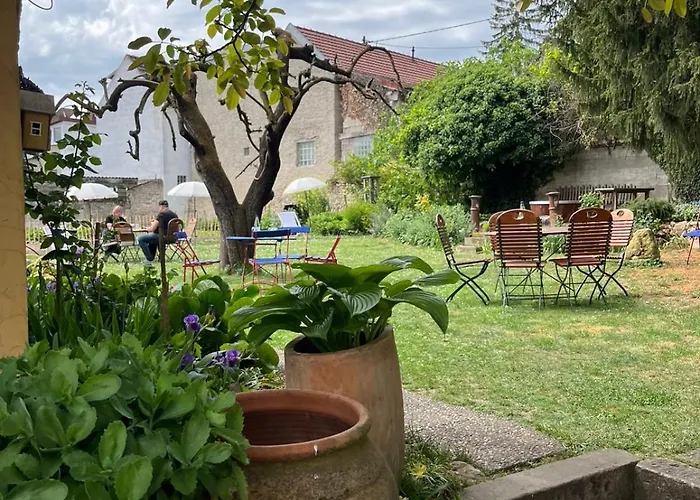 Hiestands Gaestehaus - Weingut & Hofbrennerei 3*