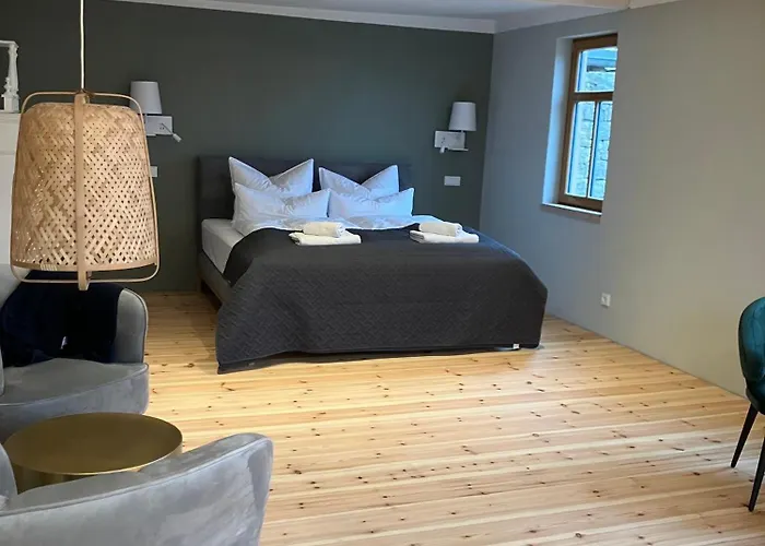 Hiestand's Gaestehaus - Weingut & Hofbrennerei Гостевой дом Guntersblum