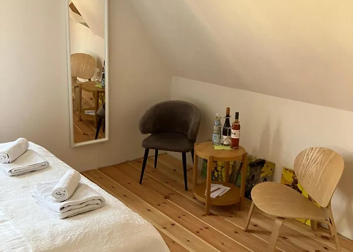 Гостевой дом Hiestand's Gaestehaus - Weingut & Hofbrennerei