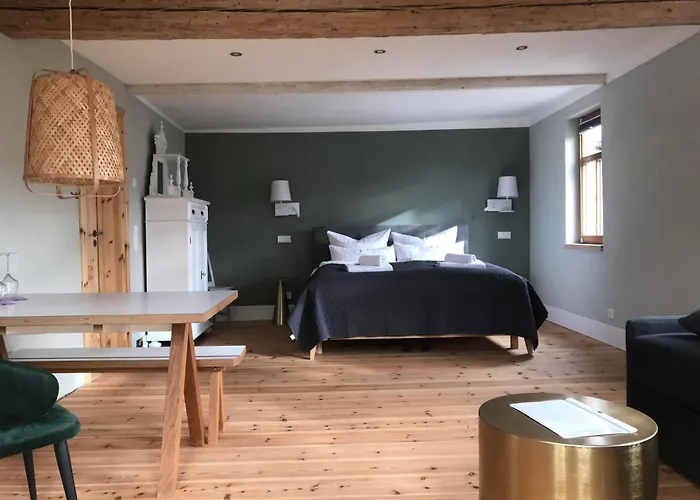 Hiestand's Gaestehaus - Weingut & Hofbrennerei Гостевой дом